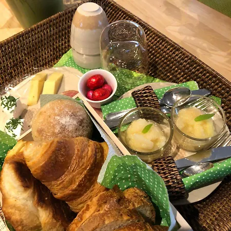 Boutons D'or Couette-café